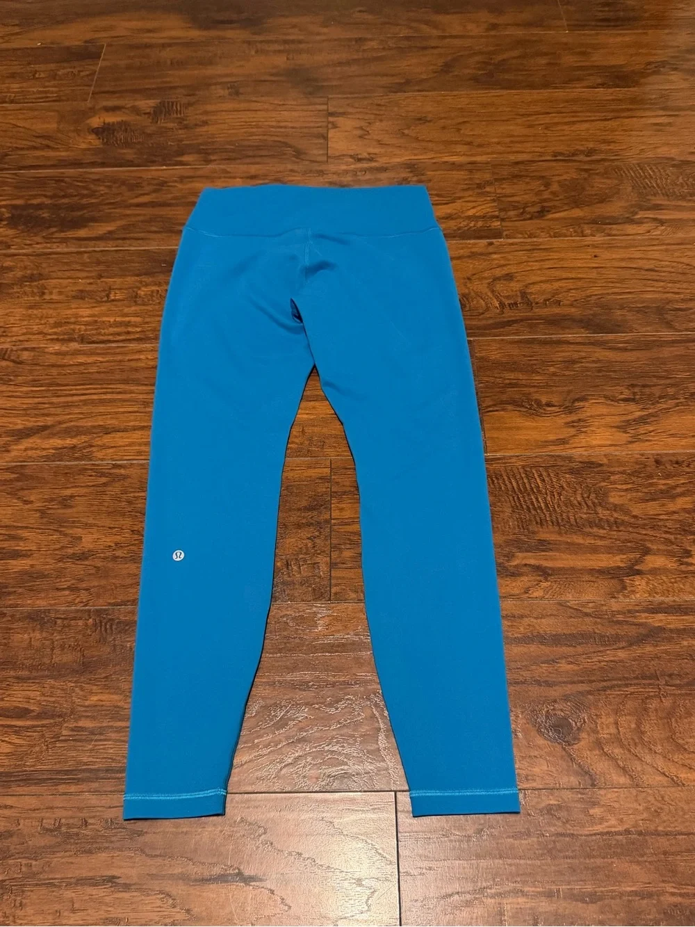 lululemon athletica excellent conditions